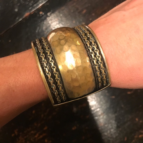 Women’s BOHO Antiqued Silver Cuff🤗🤗💖💖⚜️⚜️ - Picture 3 of 3